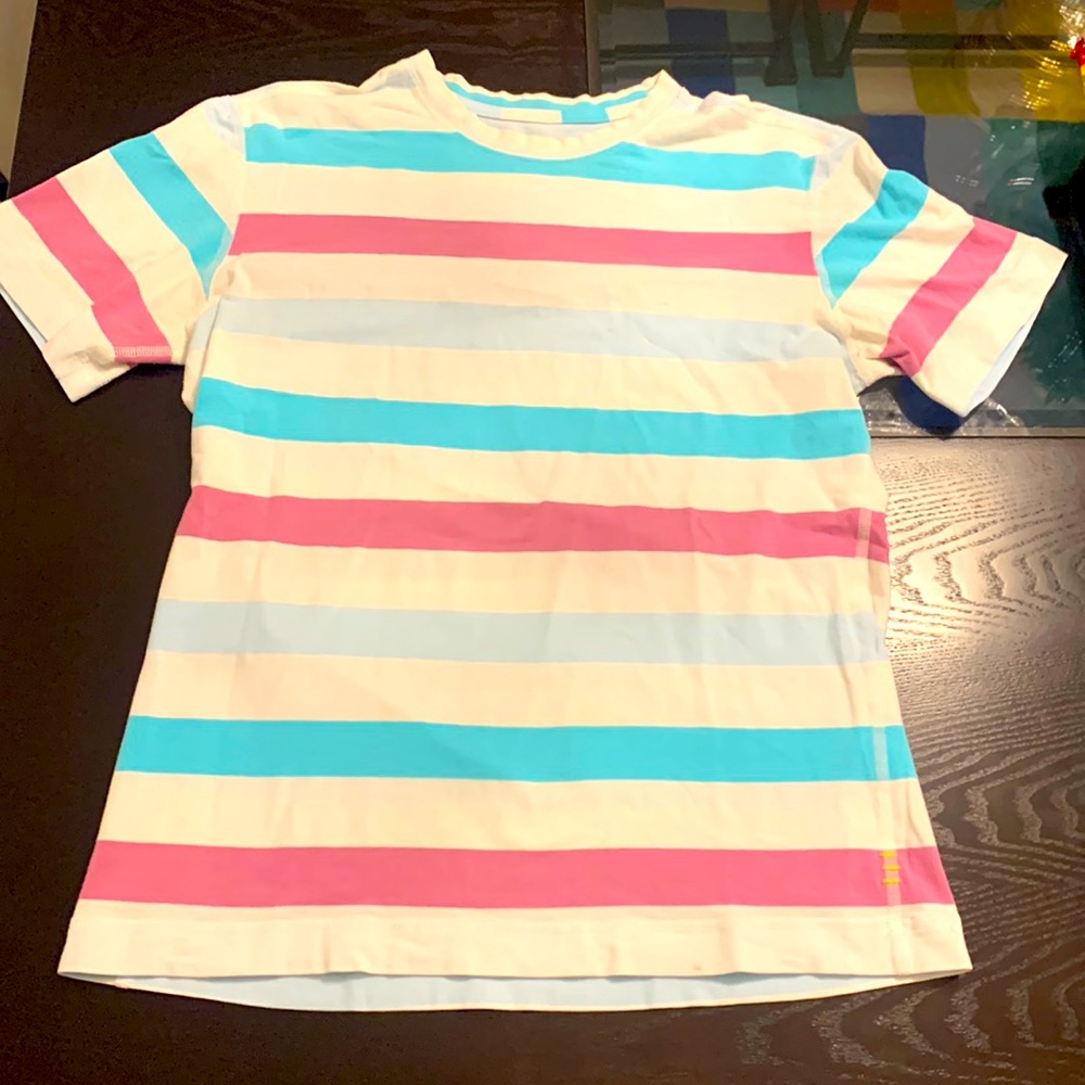 Lululemon T shirt